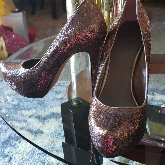 Shoe - Picture 5 of 5